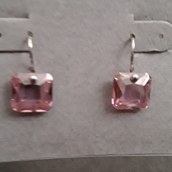 Earrings - Picture 2 of 2